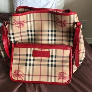 Authentic Burberry Purse with detachable pouch